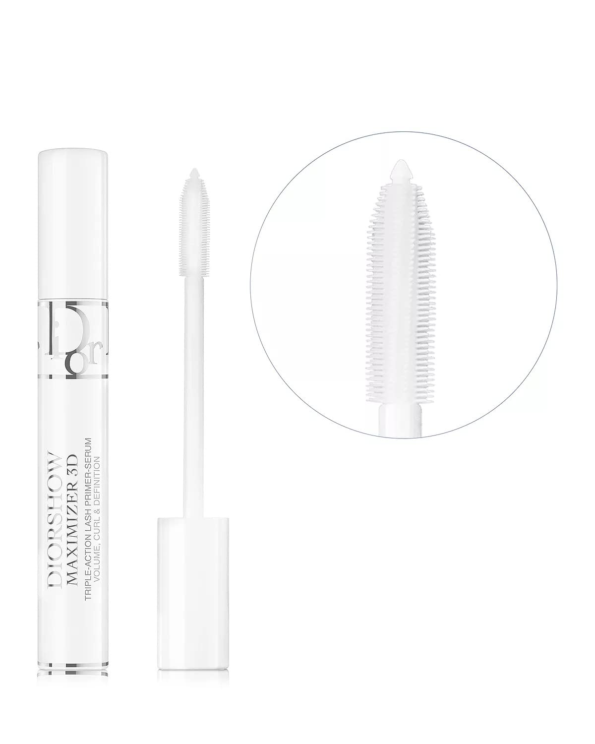 Dior Diorshow Maximizer 3D Lash Primer-Serum brush close-up illustrating smooth, airy coating on lashes.
