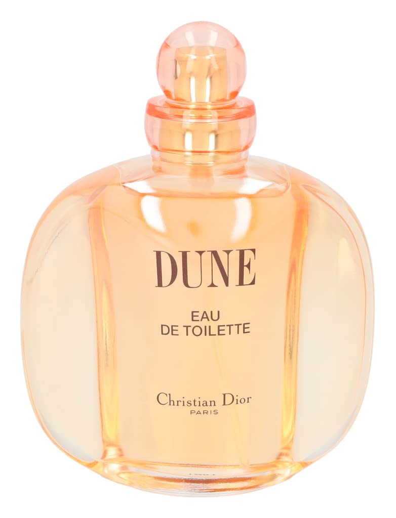 Dior Dune cap close-up highlighting premium design and perfumer's craft.