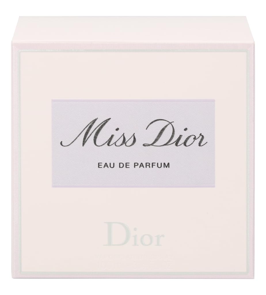 Dior Miss EDP cap close-up reveals luxurious detailing and premium design.