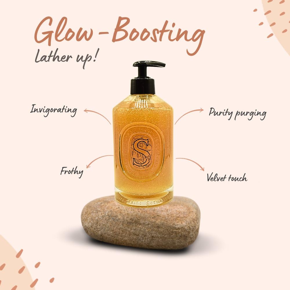 Diptyque Exfoliating Hand Wash foaming lather delivers a smooth cleanse.