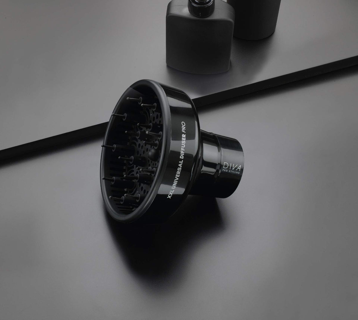 Diva Pro Styling XXL Pro Diffuser deeper bowl captures more hair for fuller curls