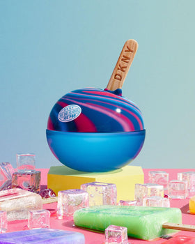 DKNY Be Delicious Ice Pop Berry Bliss spray nozzle for easy pulse-point application
