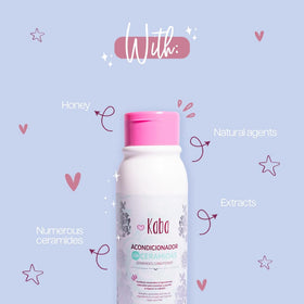 D'Luchi Kaba Ceramide conditioner creamy texture close-up for luxurious application.
