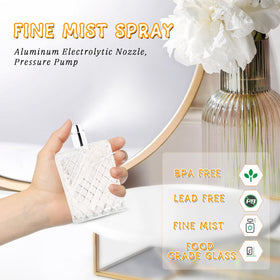 DMuuuDM square clear glass bottle shows perfume color while staying compact.