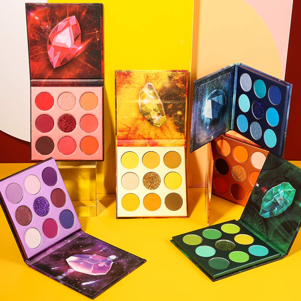 docolor gemstone palette closeup shows velvety creamy shadows.