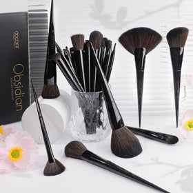 Docolor Obsidian packaging box as an elegant gift presentation