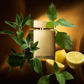 Dolce&Gabbana The One Gold for Men Intense bottle cap highlights premium detailing