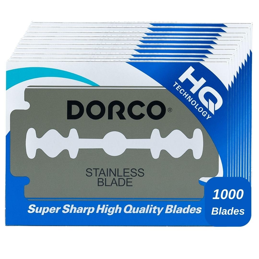 Dorco ST300 Platinum Extra blades in packaging for smooth, consistent shaving
