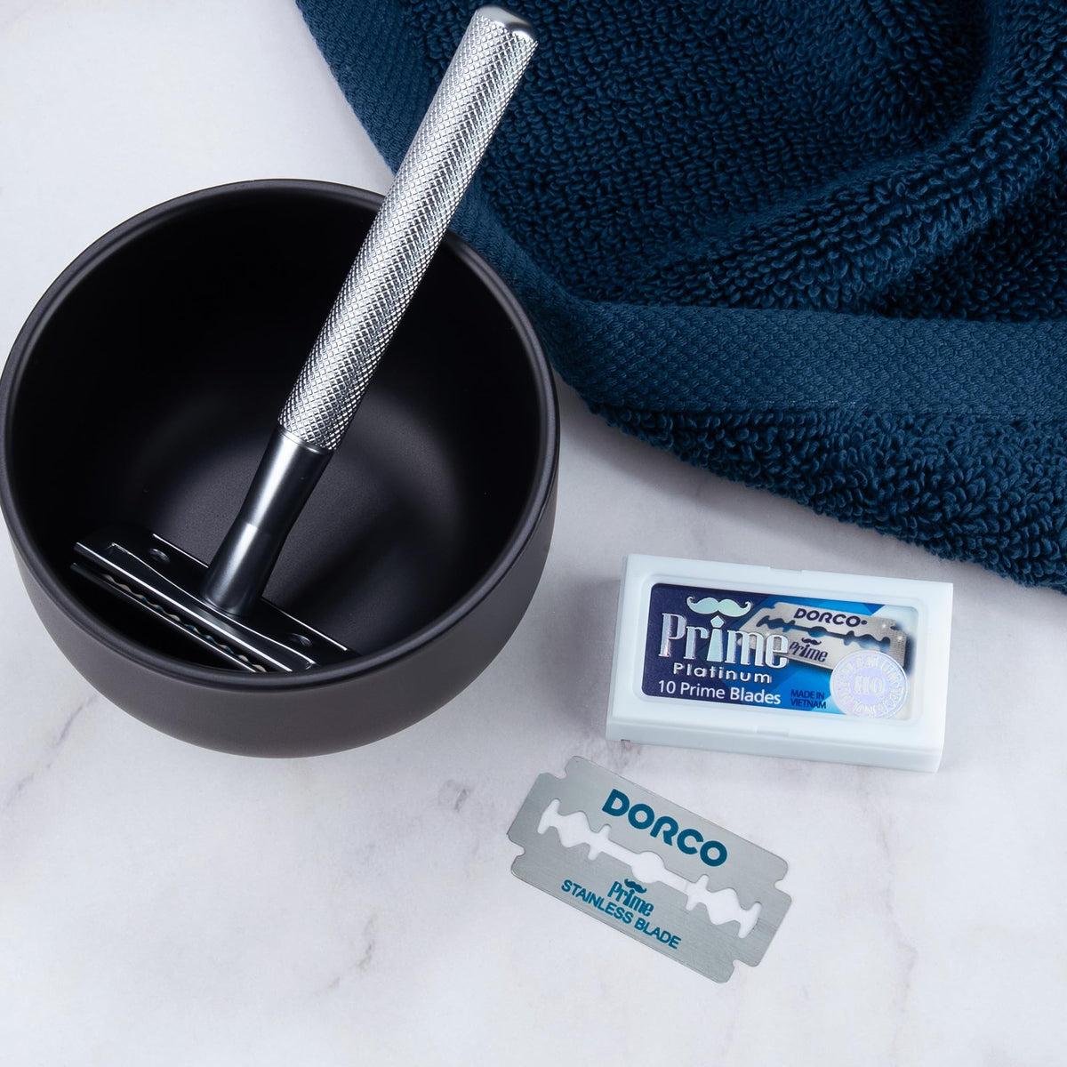 Dorco STP301 Prime Platinum blades delivering a smooth shave and precise edge