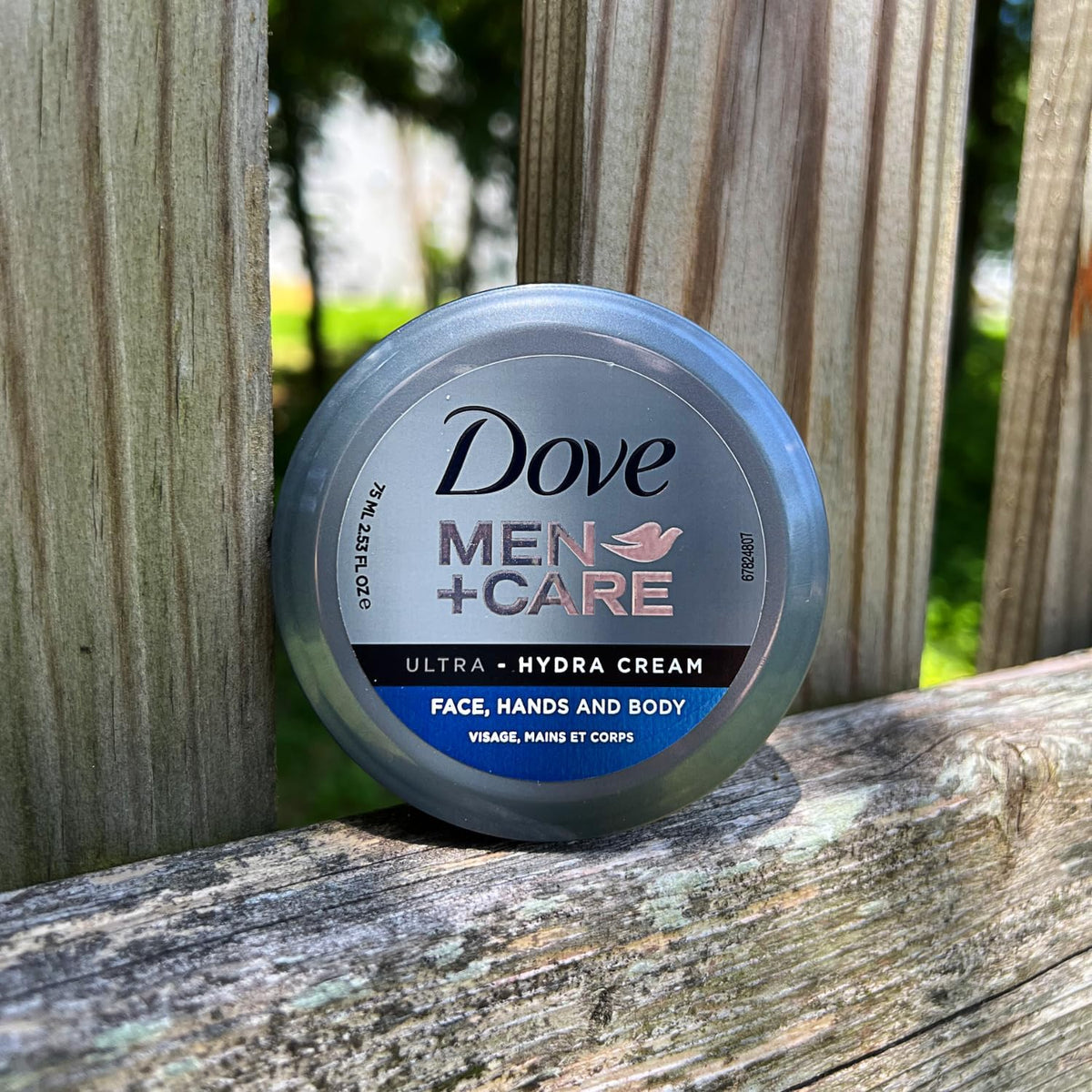 Dove Men+Care Ultra Hydra Cream for face care routine.