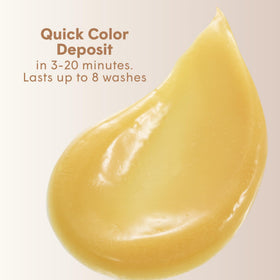 dpHUE Gloss+ Golden Blonde being applied during routine wash day for easy refresh.