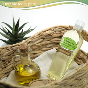 Dr Adorable Aloe Vera Oil pour shows smooth texture for easy application