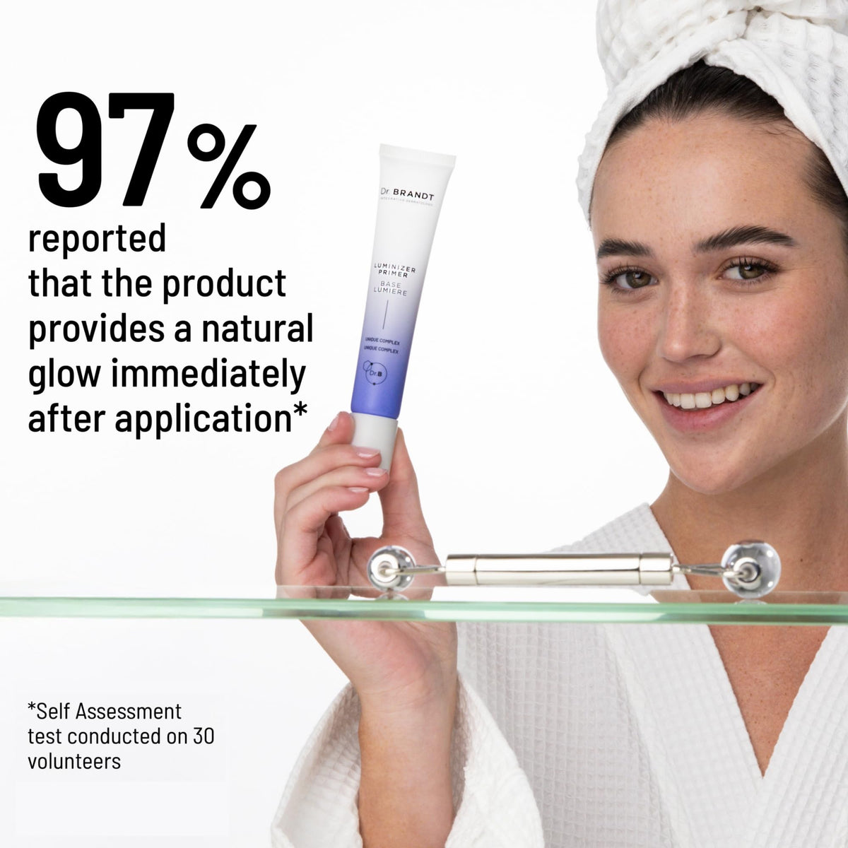 Dr. Brandt Pores No More Luminizer Primer on skin delivers natural glow.