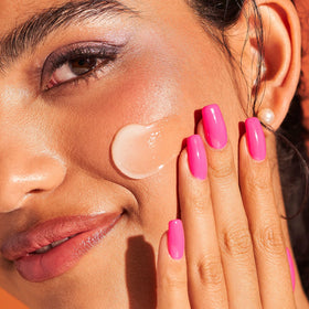 Apply to dry skin for a spa-like cleansing ritual.