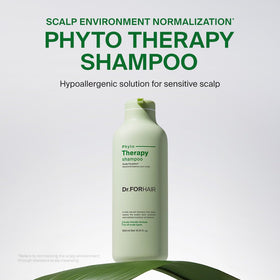 DR.FORHAIR Folligen shampoo foam demonstrates gentle cleansing without stripping moisture.