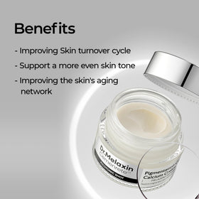Applying Dr.Melaxin Picotonic Shot on clean skin in daily routine