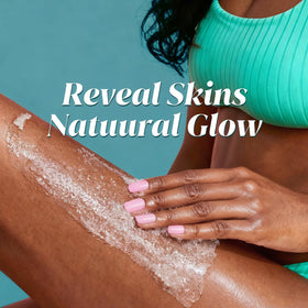 Dr. Valendre scrub creates a light lather with a natural scent.
