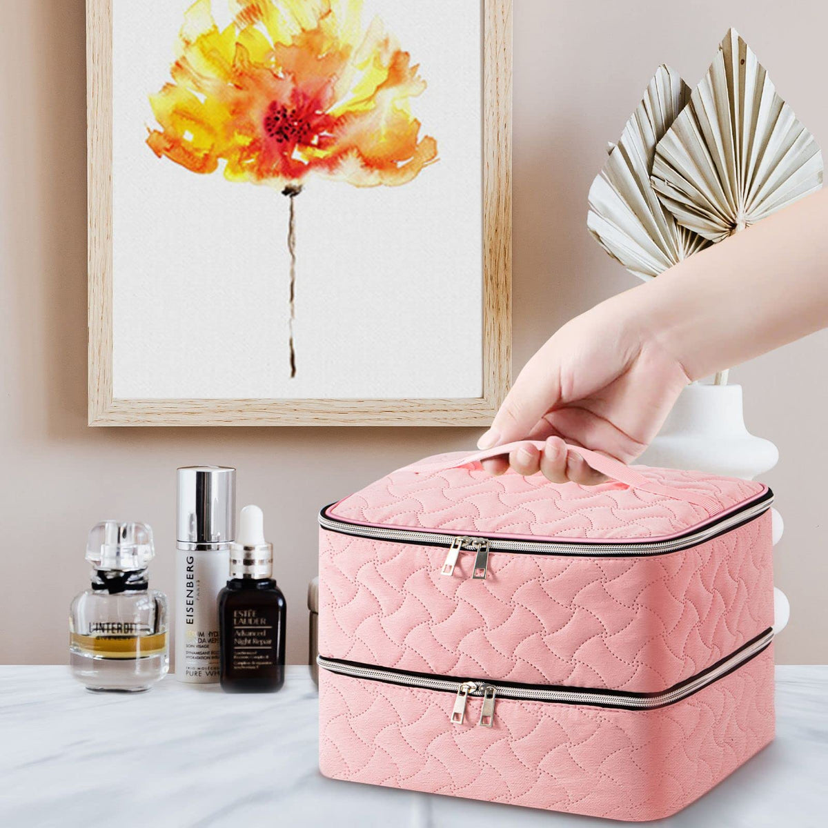 DreamGenius bag dimensions fit compact spaces for beauty storage