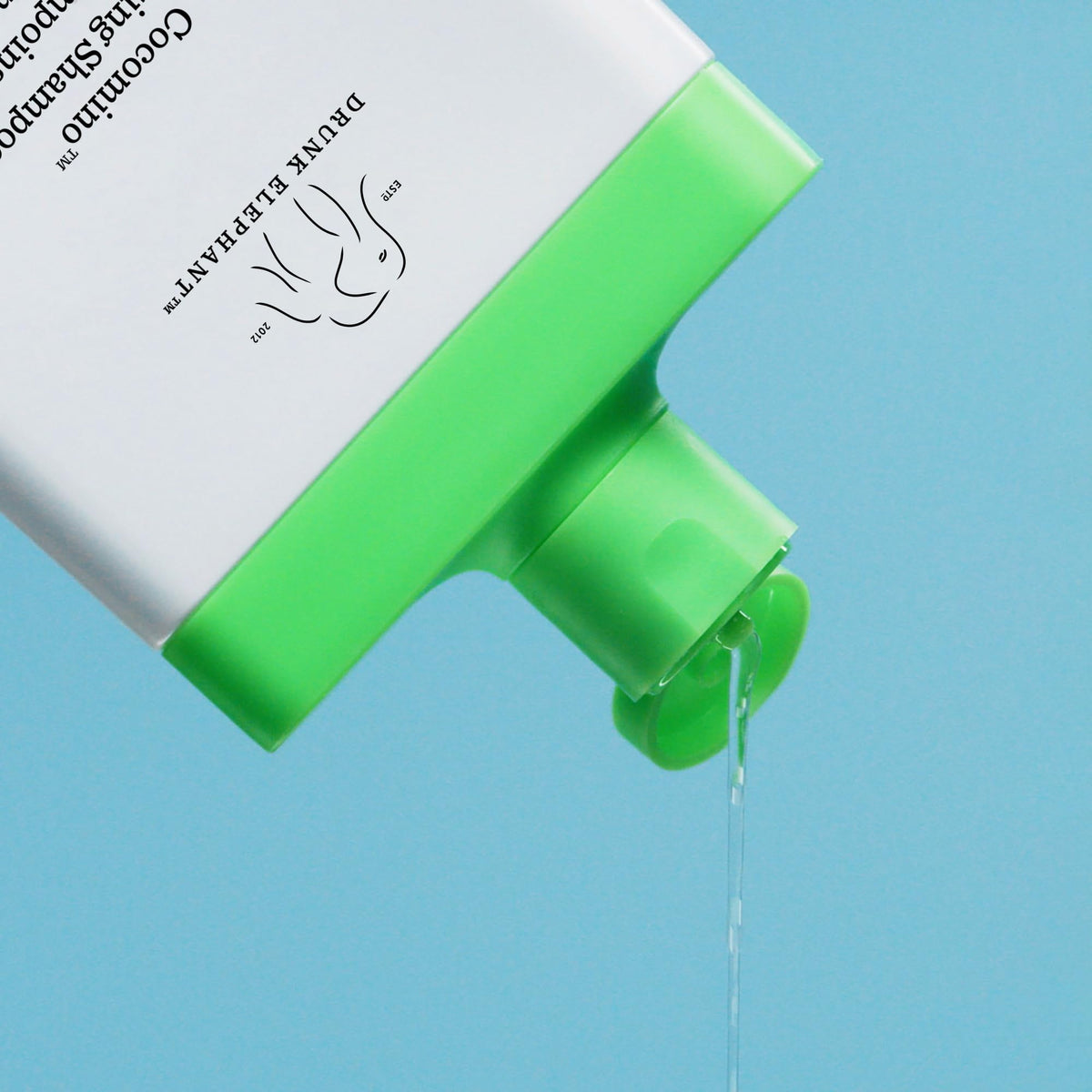 Cocomino Glossing Shampoo lather shows gentle cleansing for vibrant, manageable hair.