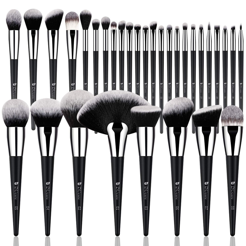 DUcare 32Pcs makeup brush set for full-face coverage.