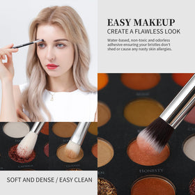 DUcare eyeliner/concealer brush provides precise application and corrections