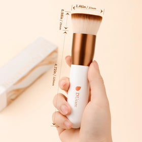 DUcare rose-gold ferrule and white handle add a premium look to your vanity.