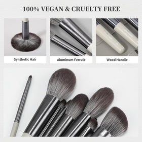 DUcare foundation brush for even coverage and seamless blending.