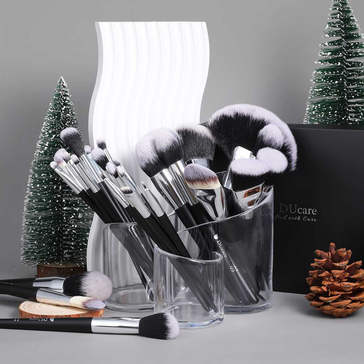 DUcare gift-ready packaging, an ideal present for makeup lovers.
