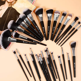 DUcare large powder and foundation brush for seamless base application.