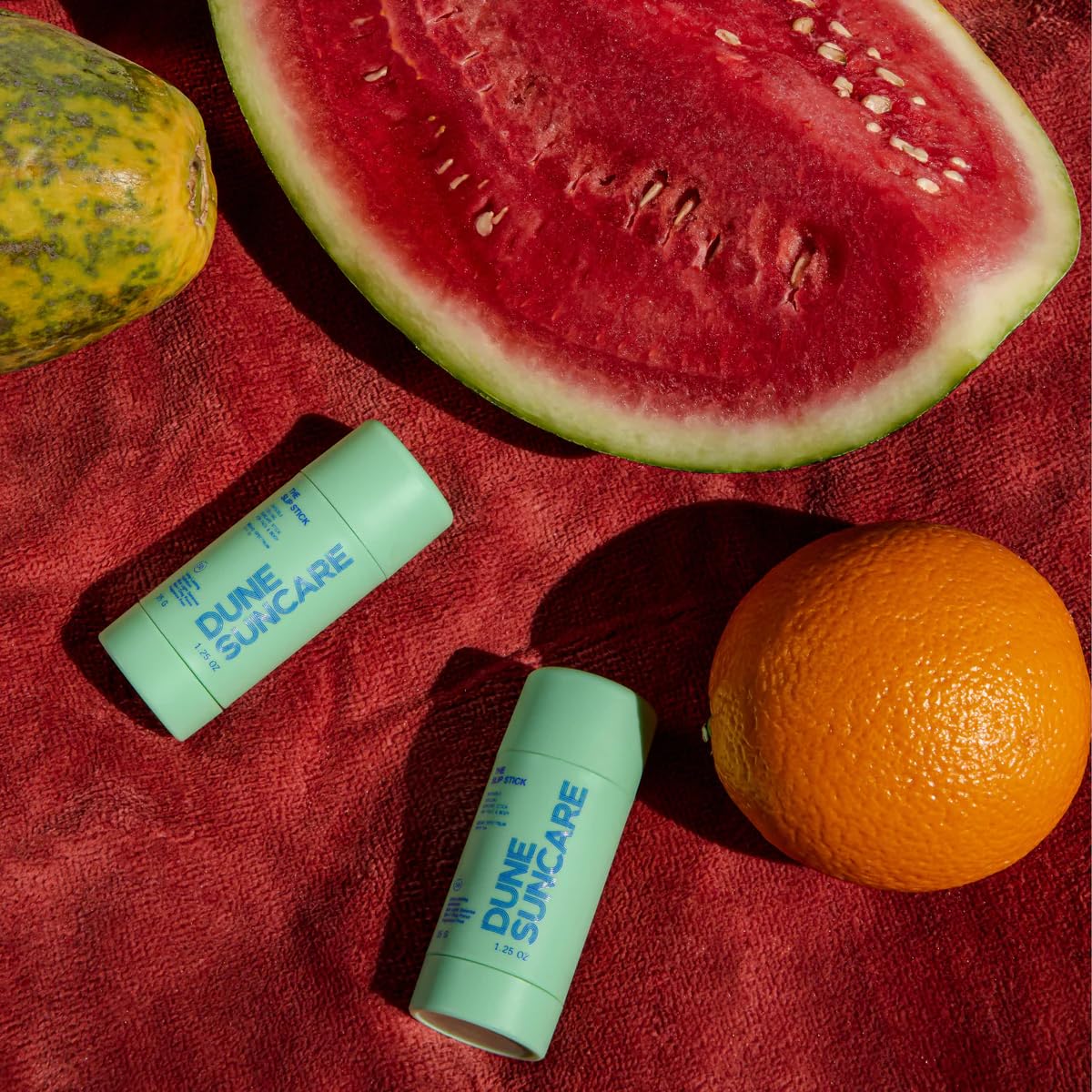 DUNE SUNCARE Slip Stick body and face protection on the go.