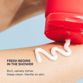 Duradry deodorizing body wash foam close-up ready for a deep cleansing sensation.