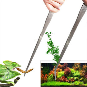 DXOBAY 18.9-inch tweezers close-up showing secure grip for precise feeding