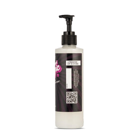 Dynamic Color Co Stencil Magic application demonstrates easy spread on skin-safe stencil template