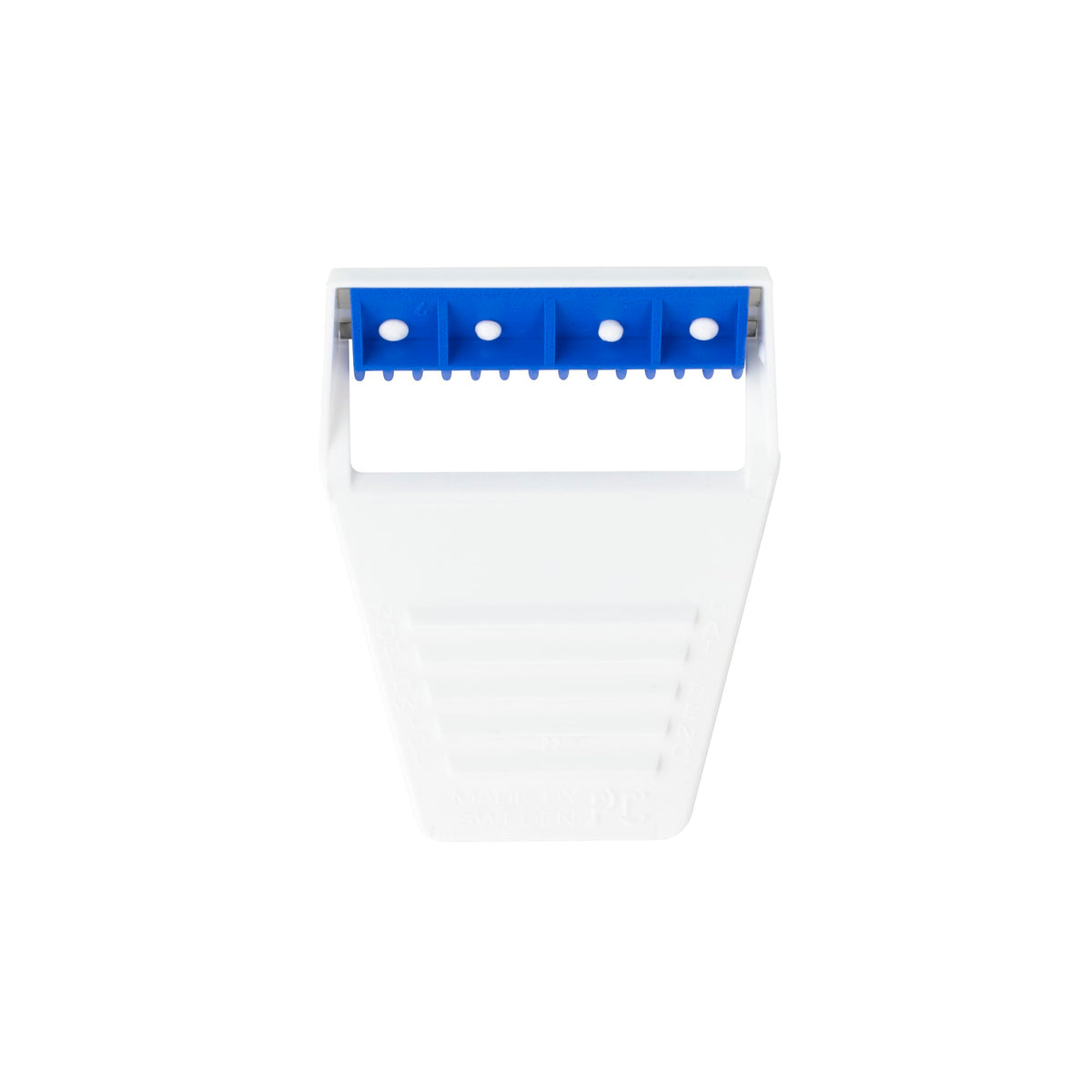 Dynarex Gallant prep razor packaging keeps supplies ready for clinics.