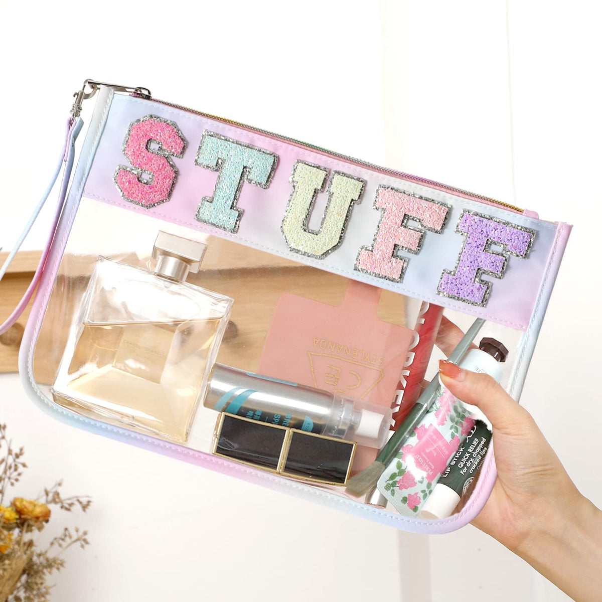 DYSHAYEN travel cosmetics bag showing versatile contents and organization.