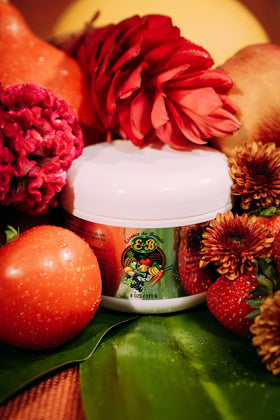 E de B collagen cream texture closeup highlighting rich emollient feel for nourishment.