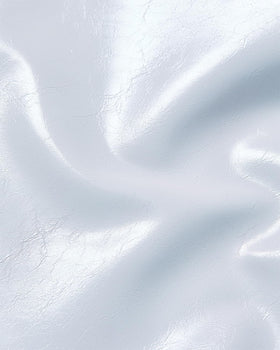 EACHY durable polyester lining adds structure for lasting use.