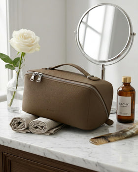 Eachy travel makeup bag interior reveals spacious main compartment and organized pockets
