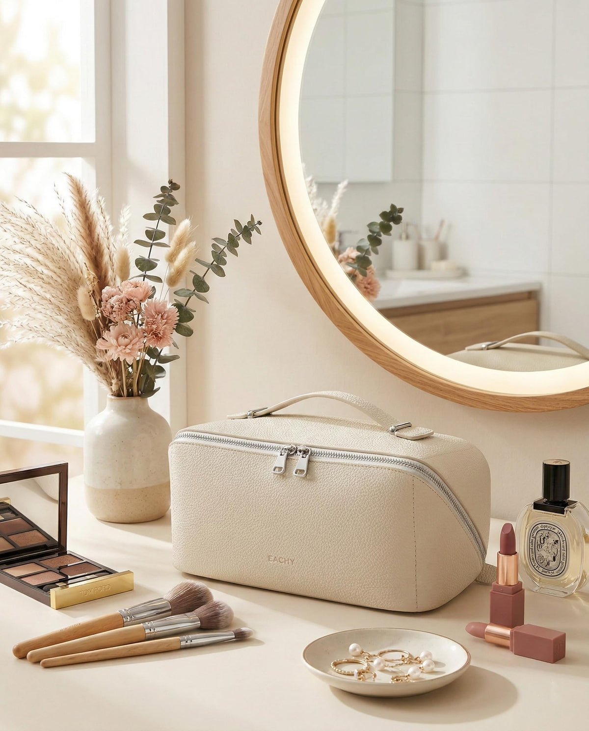 EACHY bag showcasing lychee leather texture and durable finish