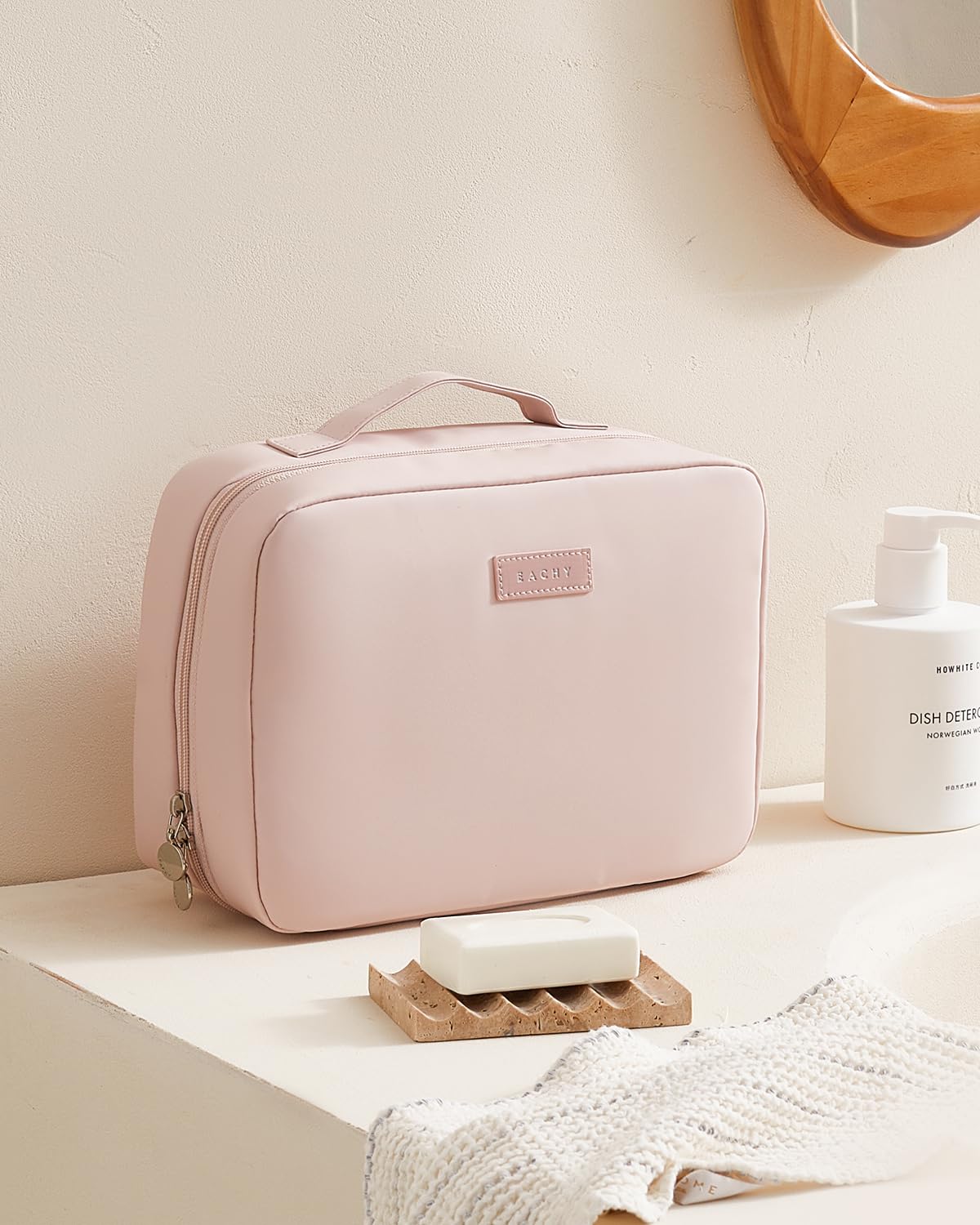 Eachy pink design adds style while keeping travel essentials organized.