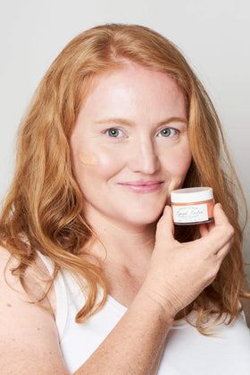 Earth Harbor NYMPH NECTAR packaging box highlights clean, natural ingredients.