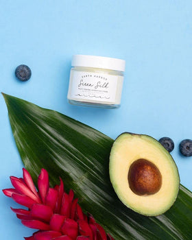 Botanical actives in Earth Harbor SIREN SILK include aloe vera and blueberry extract