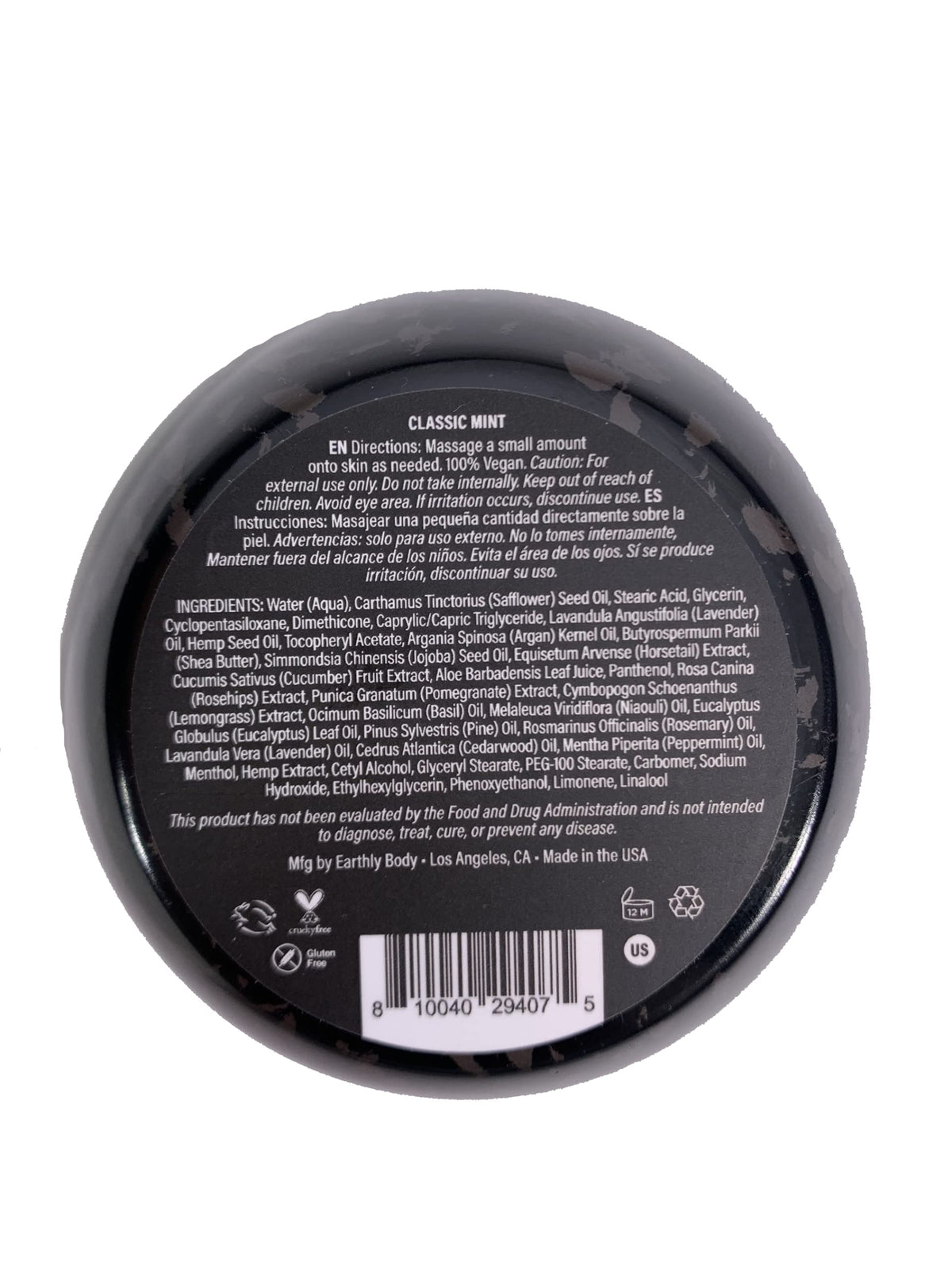 Lightweight, non-greasy finish ideal for daily use.