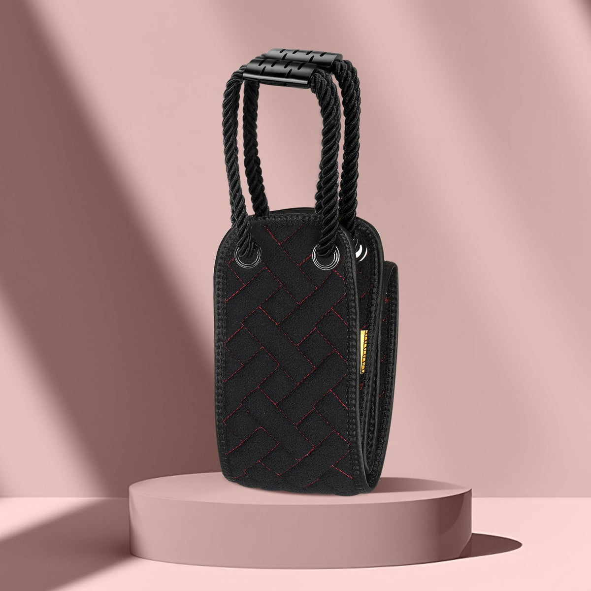 Eaxun back scrubber suits both men and women for regular skin care.