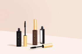 Ecco Bella FlowerColor mascara suited for sensitive eyes and gentle makeup routine.