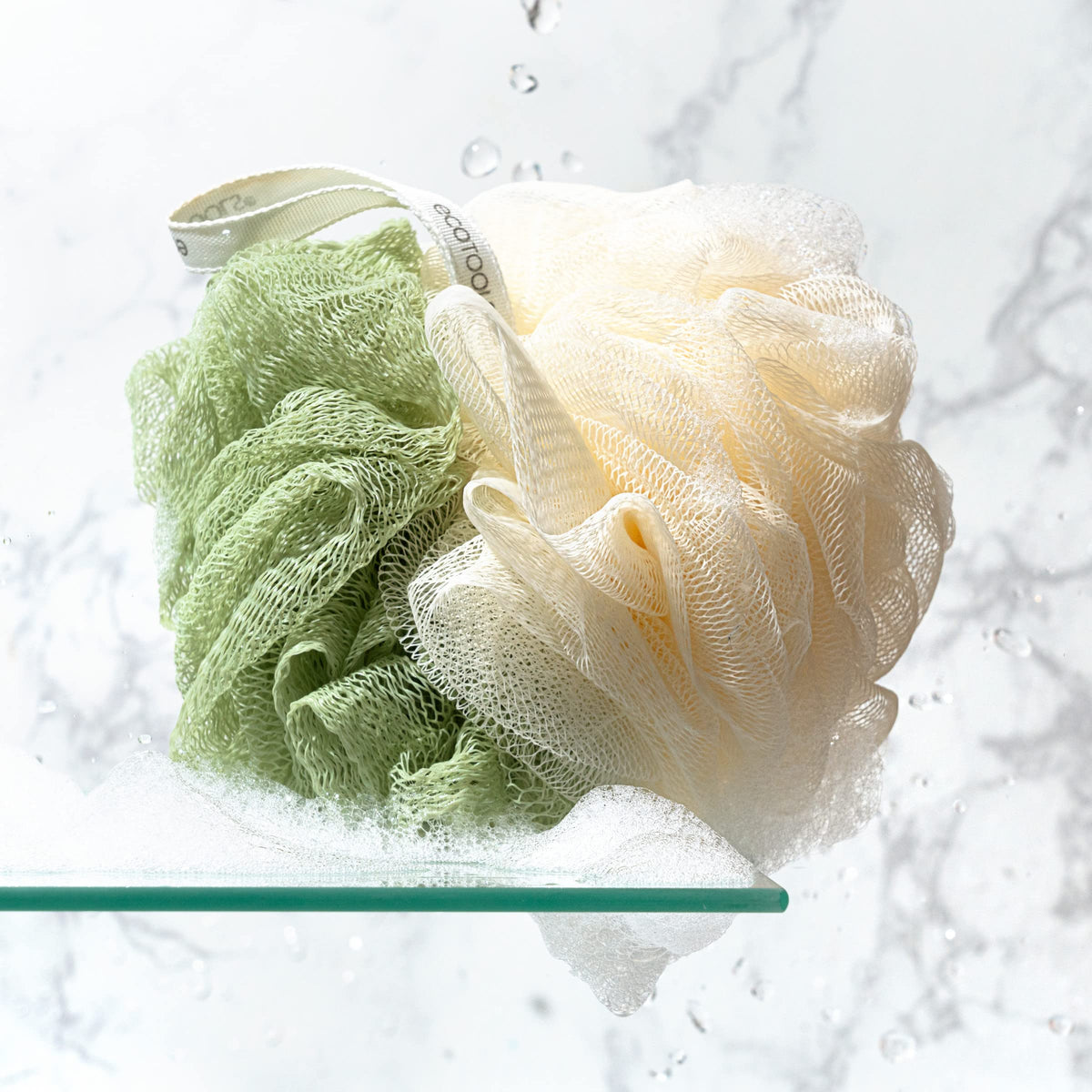 EcoTools Green EcoPouf vegan and cruelty-free design for ethical bath routines
