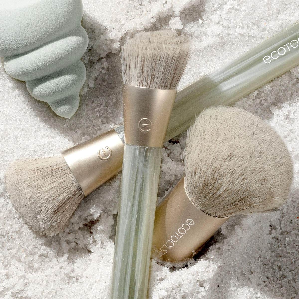 EcoTools Sea Gems eco-friendly packaging with FSC-certified paper.