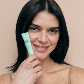 Eight Saints acne spot treatment closeup blemish showing texture and target area