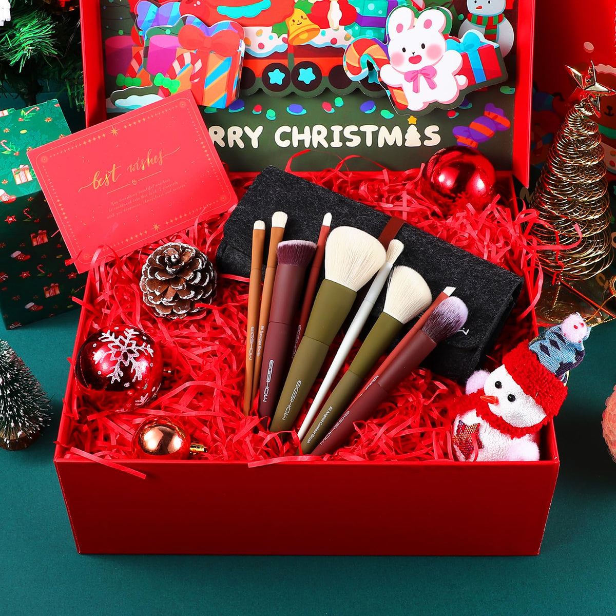 Eigshow travel pouch with nine brushes supports on-the-go routine.