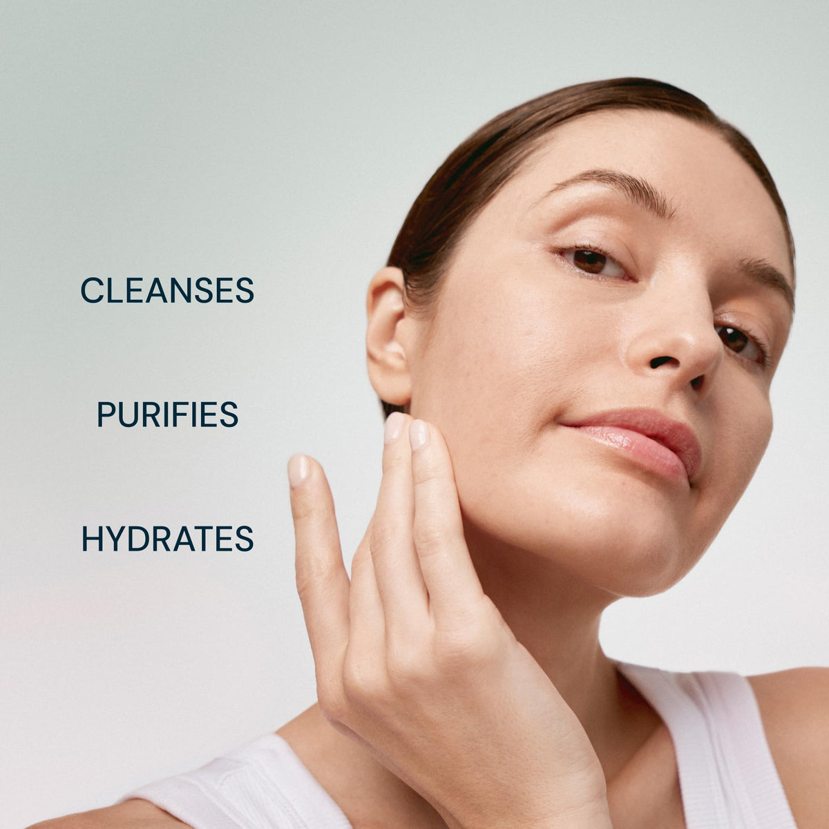 Elemis Pro-Collagen Hydrating Cleansing Mousse application demonstrates smooth massaging action
